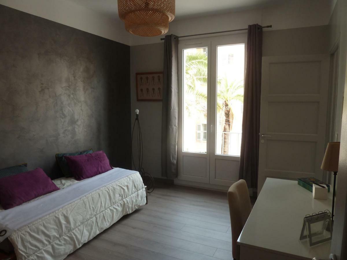 RIOPASSIONS La Désirée Apartamento Tolón Exterior foto
